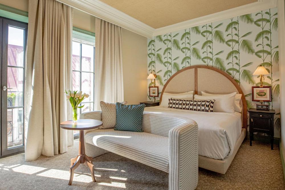 King Room with Balcony interior